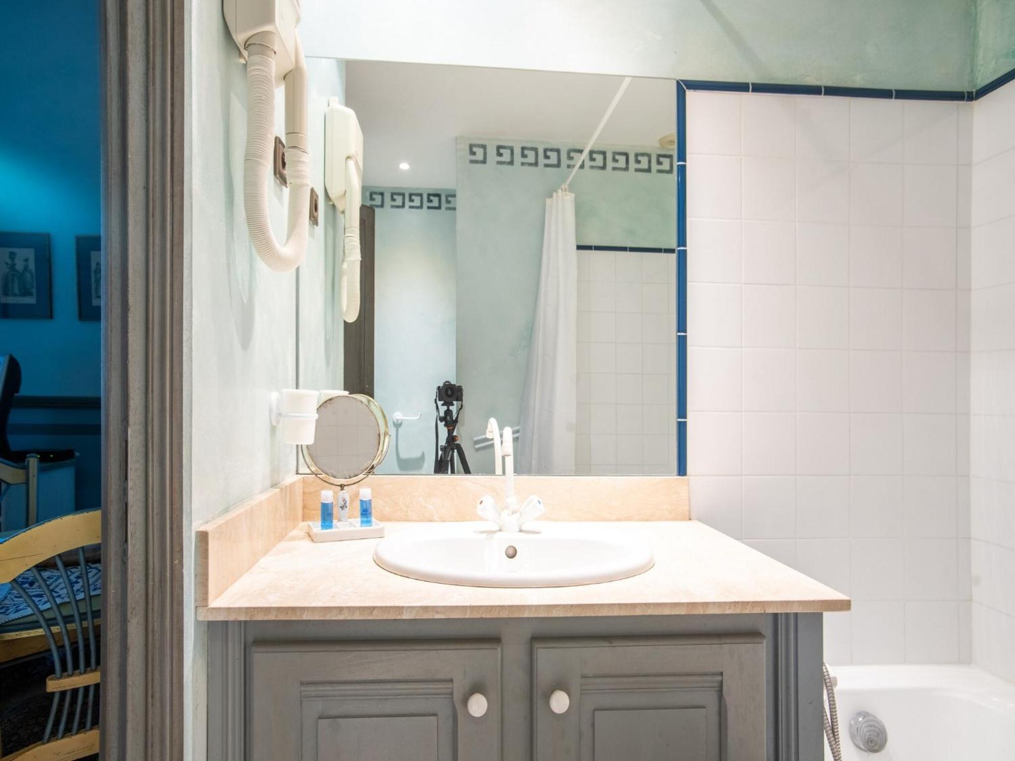Cozy Apartment With Swimming Pool Terrace Garden Parking Montbrun-les-Bains Exteriér fotografie